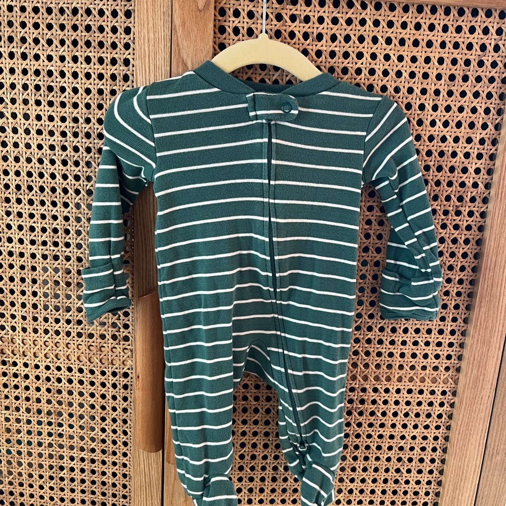 Carter’s 3M Striped Green Baby One-Piece Footed Pajamas